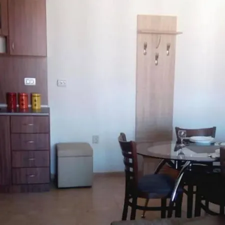 Stylish, 1 Bed With Pool Views Nesebar